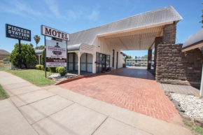 Pioneer Station Motor Inn